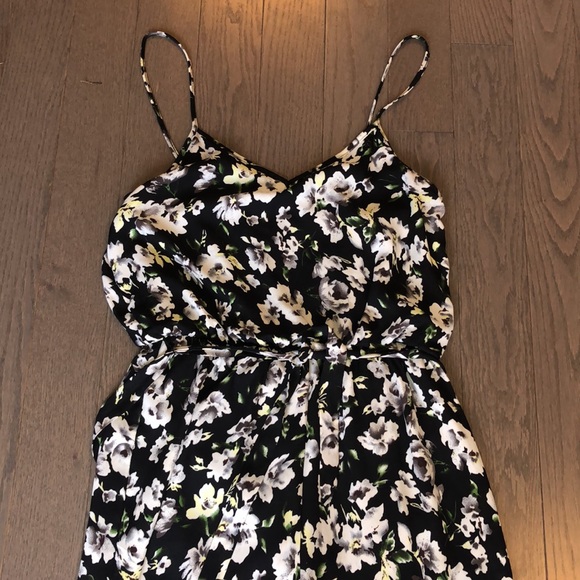 Floral Summer Jumpsuit - Picture 2 of 5